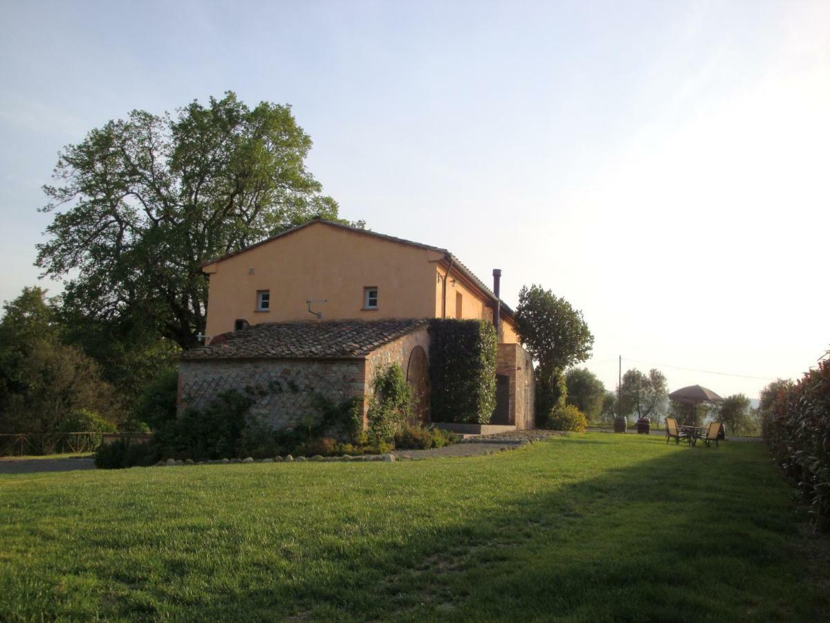 Agriturismo Pieve De Pitti Terricciola 外观 照片